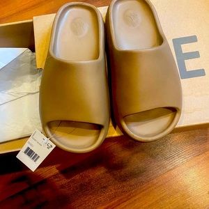 Yeezy Slides